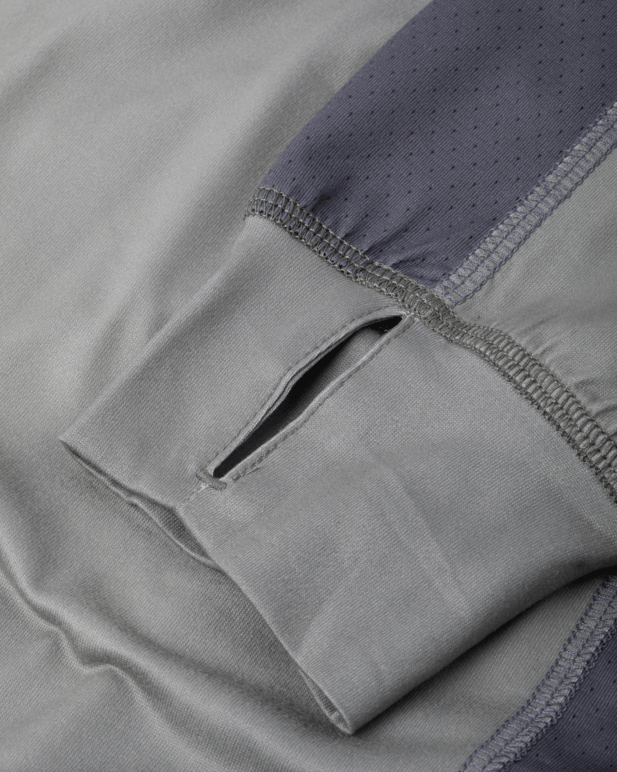 Bimini Hooded LS UV T-Shirt (zoomed)