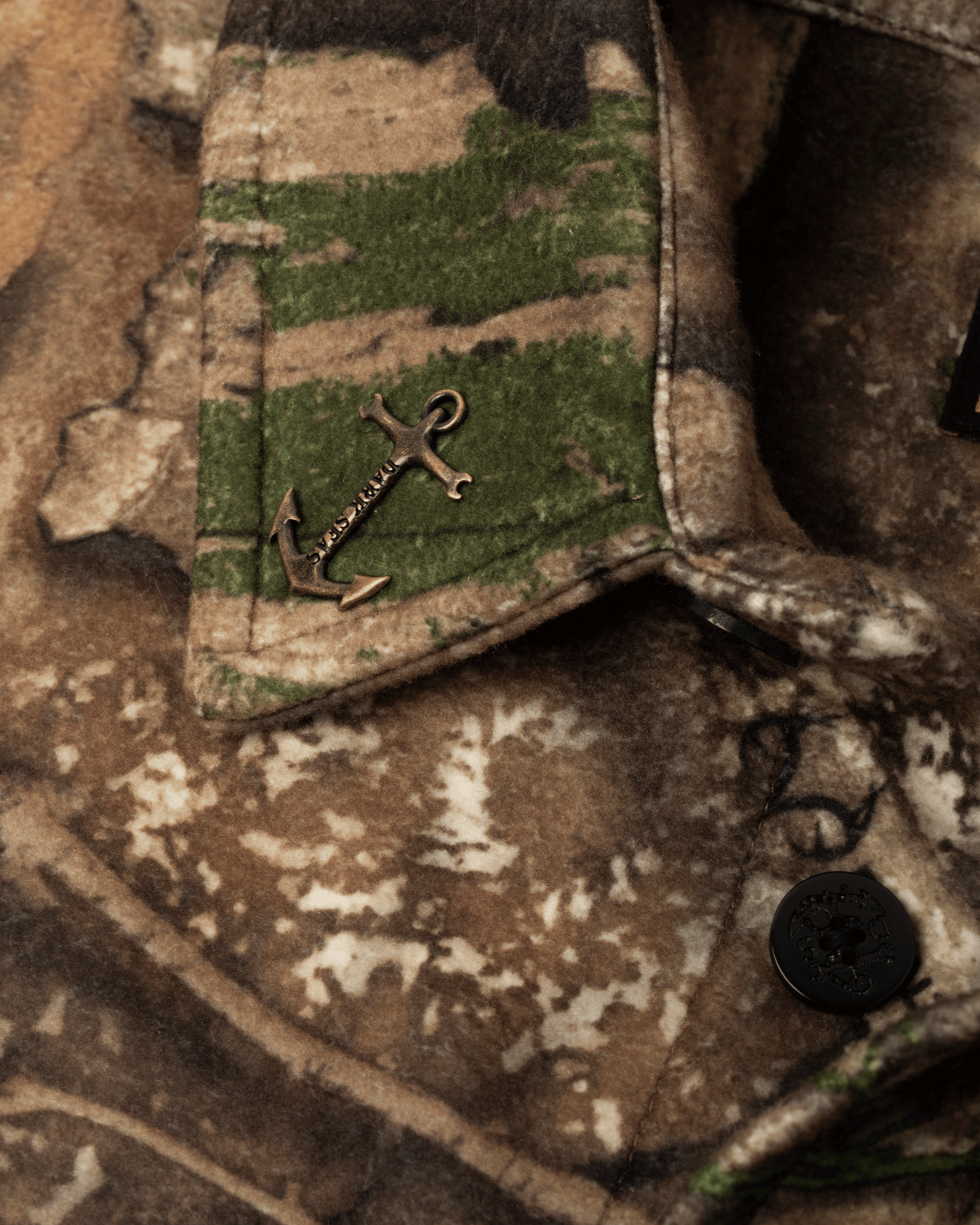 dark-seas-zulu-shirt-realtree (zoomed)