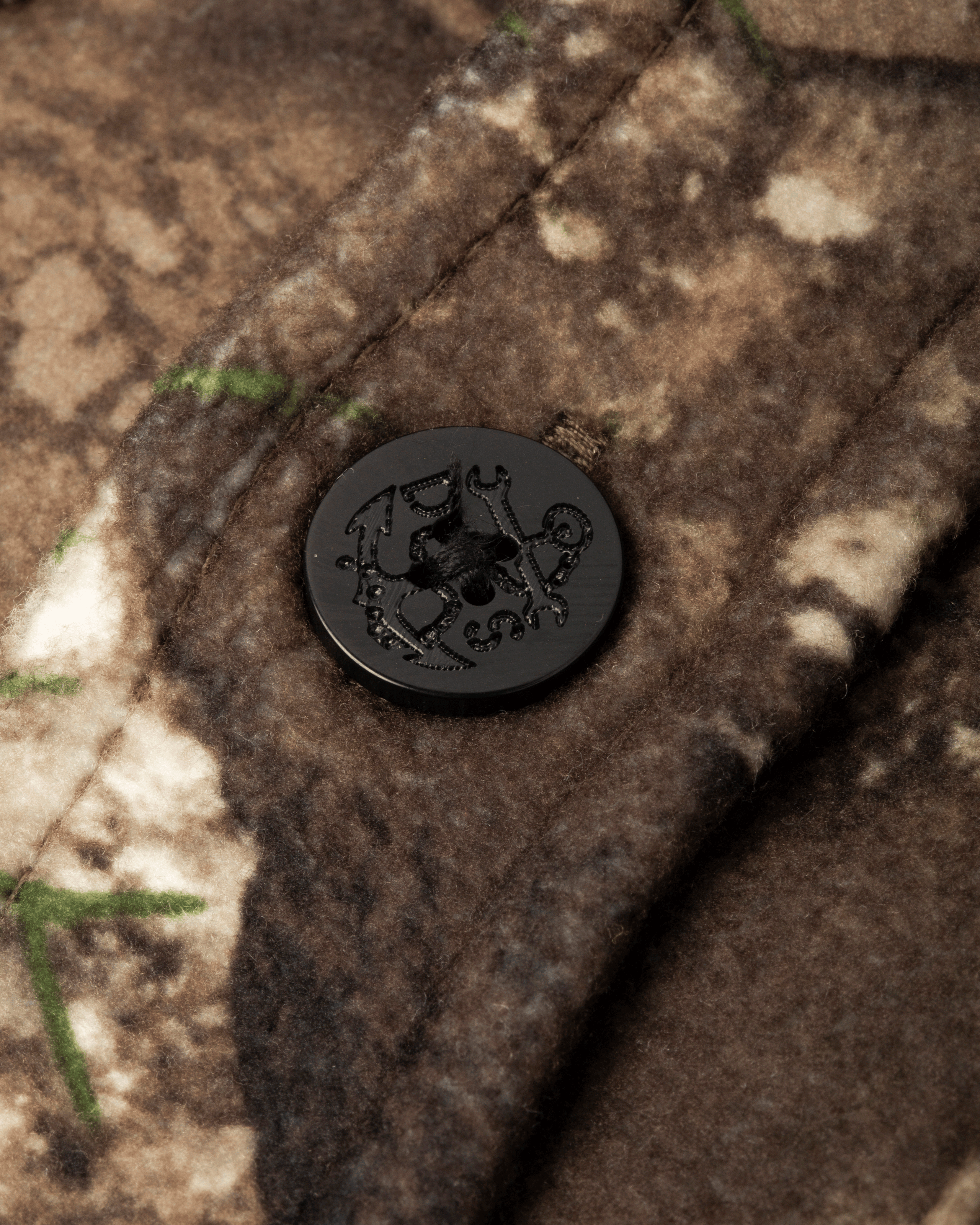 dark-seas-zulu-shirt-realtree (zoomed)