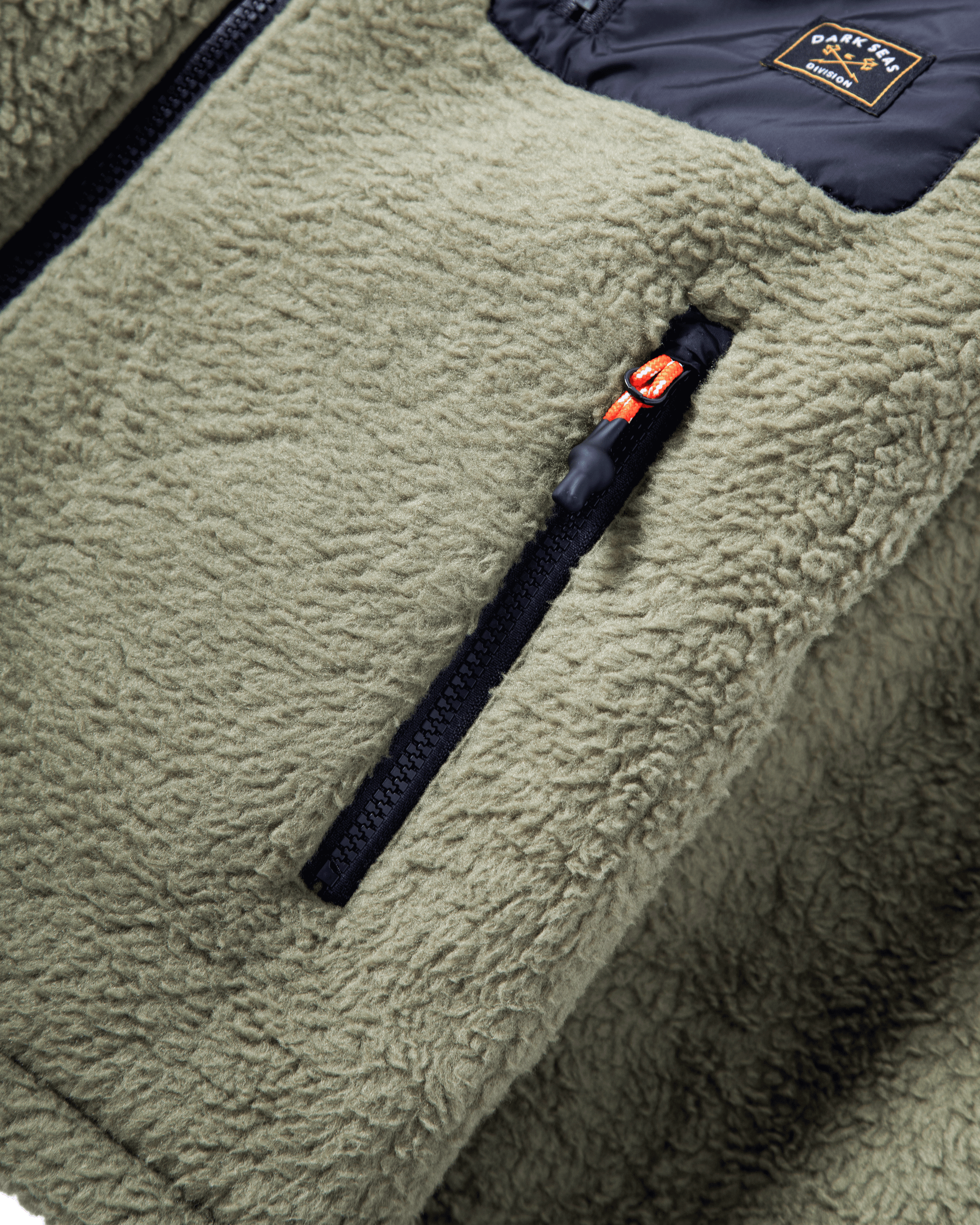 dark-seas-hancock-fleece-olive (zoomed)