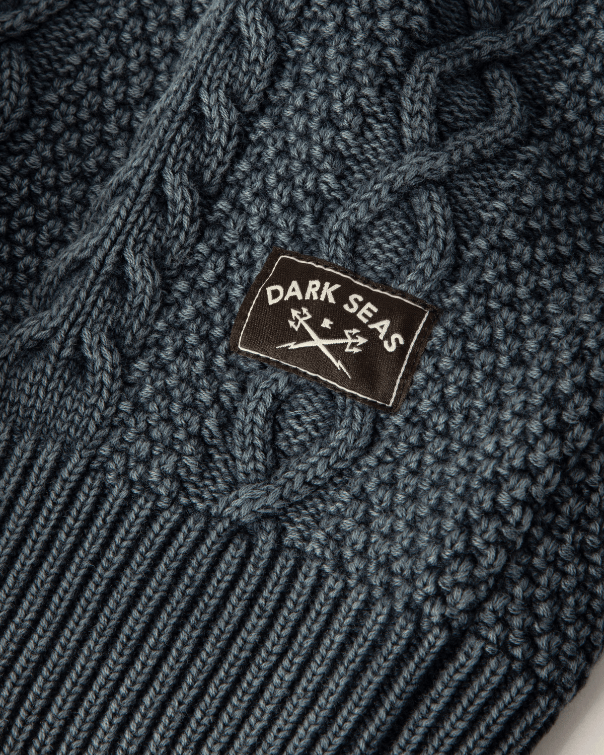 dark-seas-big-sur-sweater-indigo (zoomed)