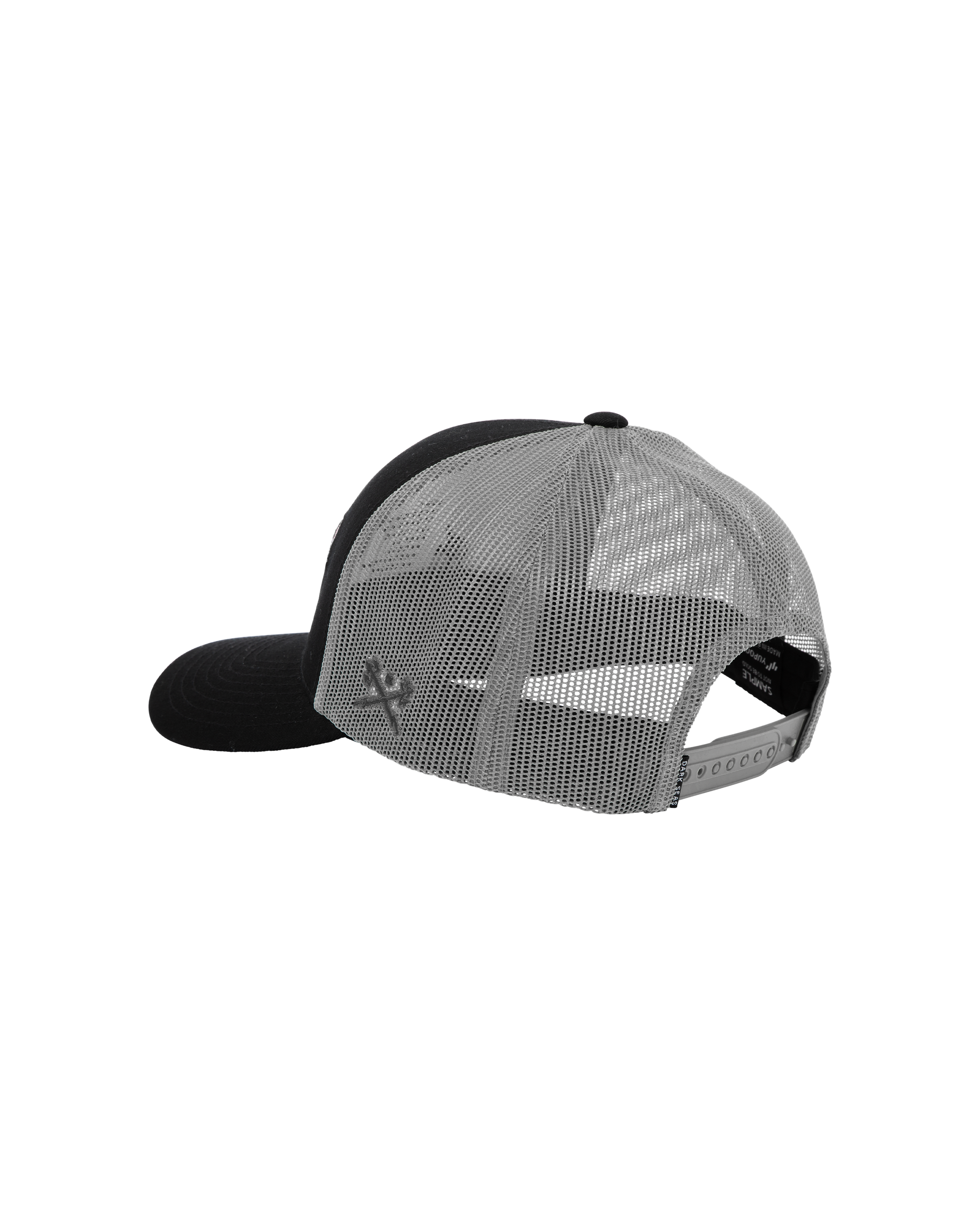 dark-seas-transom-hat-black-silver